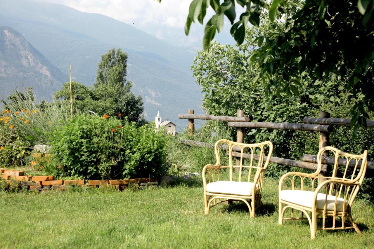 La Casa Di Paglia B&B Verrayes Bagian luar foto