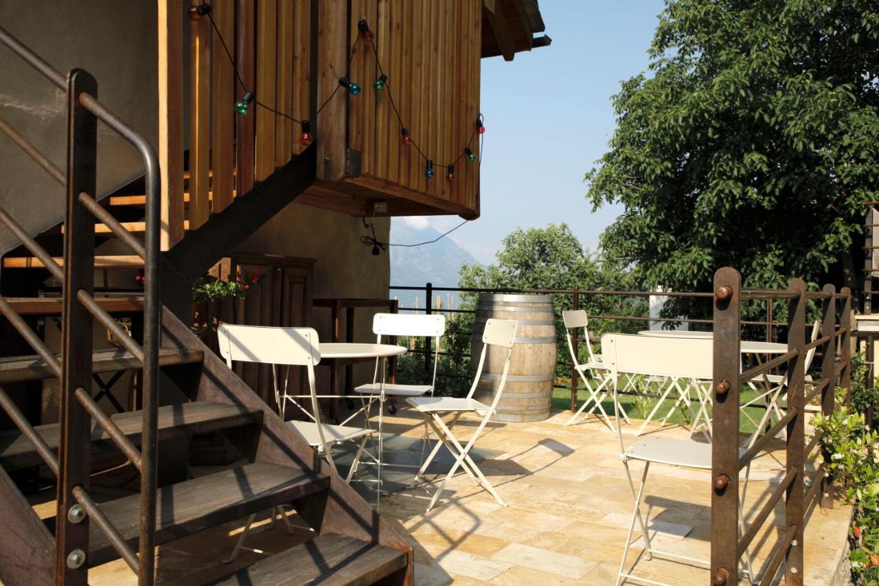 La Casa Di Paglia B&B Verrayes Bagian luar foto